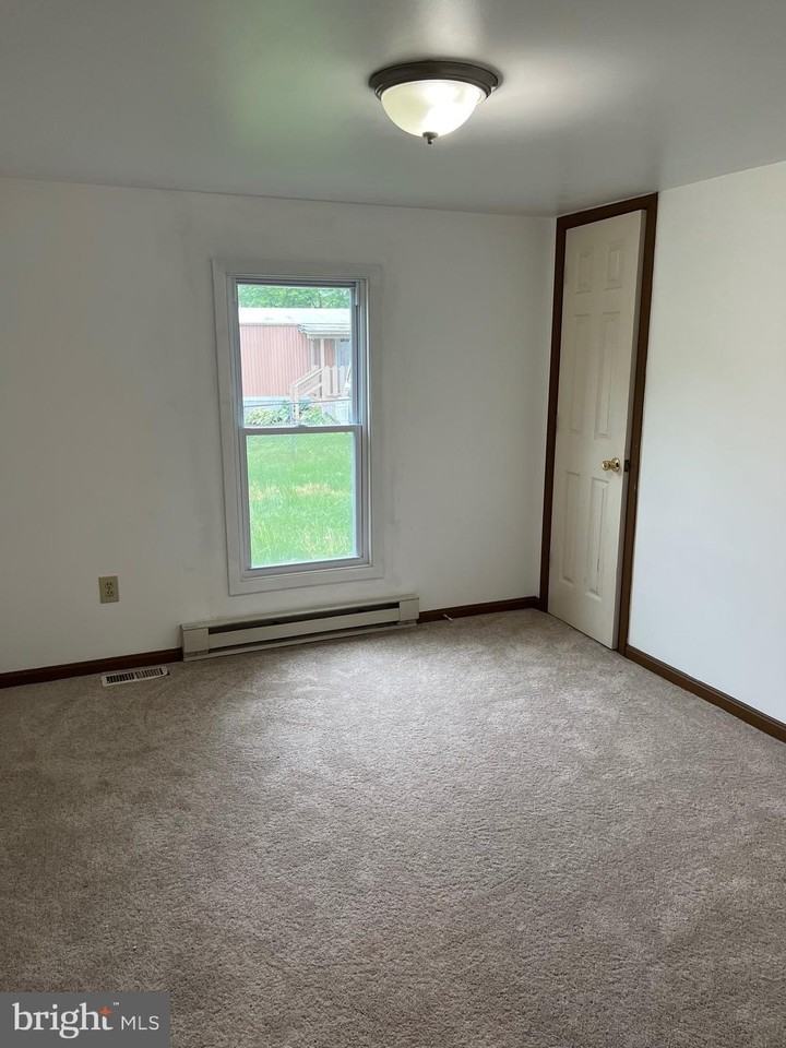 107 Sawmill Ct - Photo 7 of 13