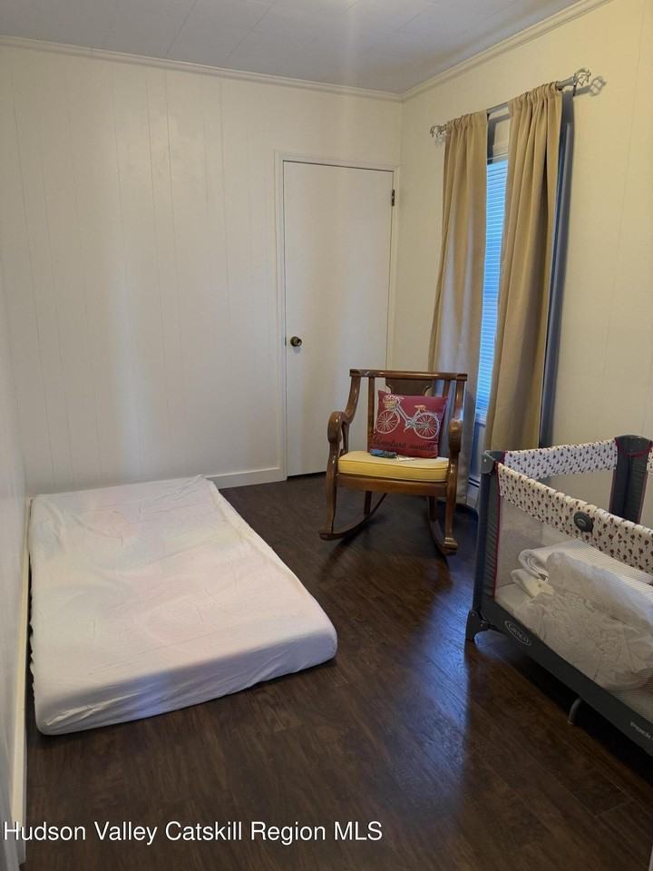 129 Main St #3 - Photo 7 of 8