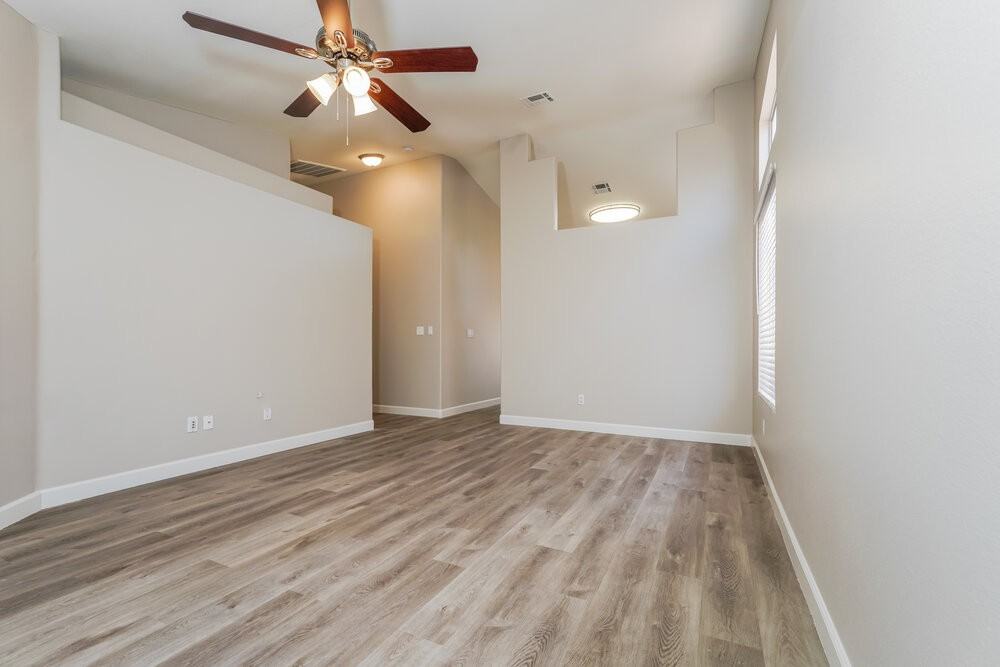 3639 Covewick Dr - Photo 5 of 16