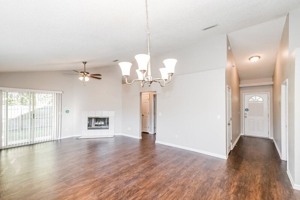 1946 Running River Rd - Photo 5 of 16