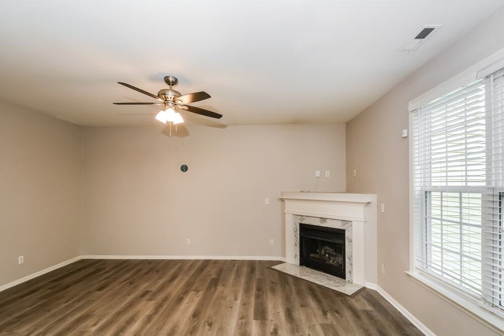 2348 Sapphire Valley Dr - Photo 4 of 17