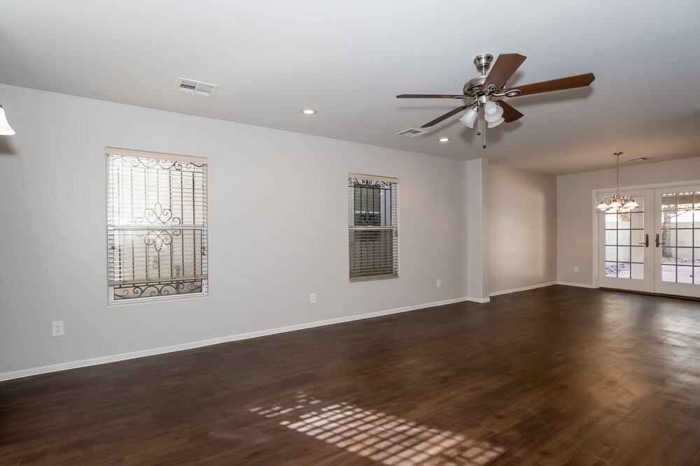 3971 Diamond Gem Ct - Photo 3 of 15