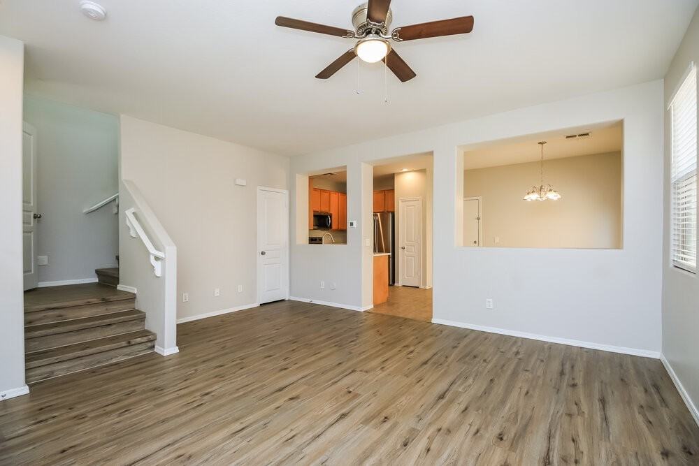 3884 E Santa Fe Ln - Photo 3 of 15