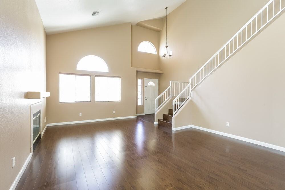 4630 Spruce Oak Dr - Photo 4 of 17