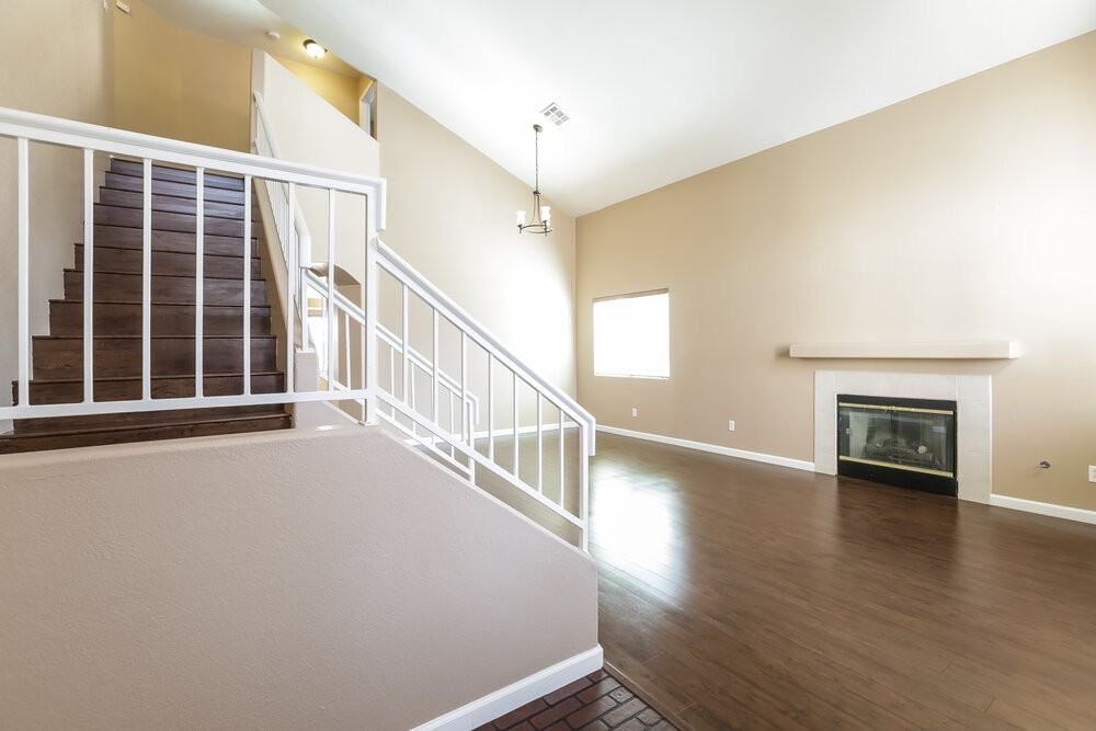 4630 Spruce Oak Dr - Photo 5 of 17