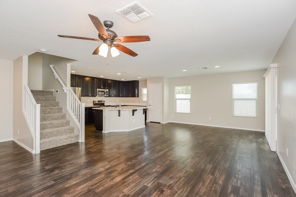 825 S Swallow Ln - Photo 6 of 17