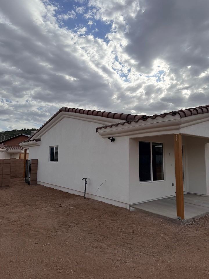 427 Camino Hombre De Oro #1 - Photo 3 of 17