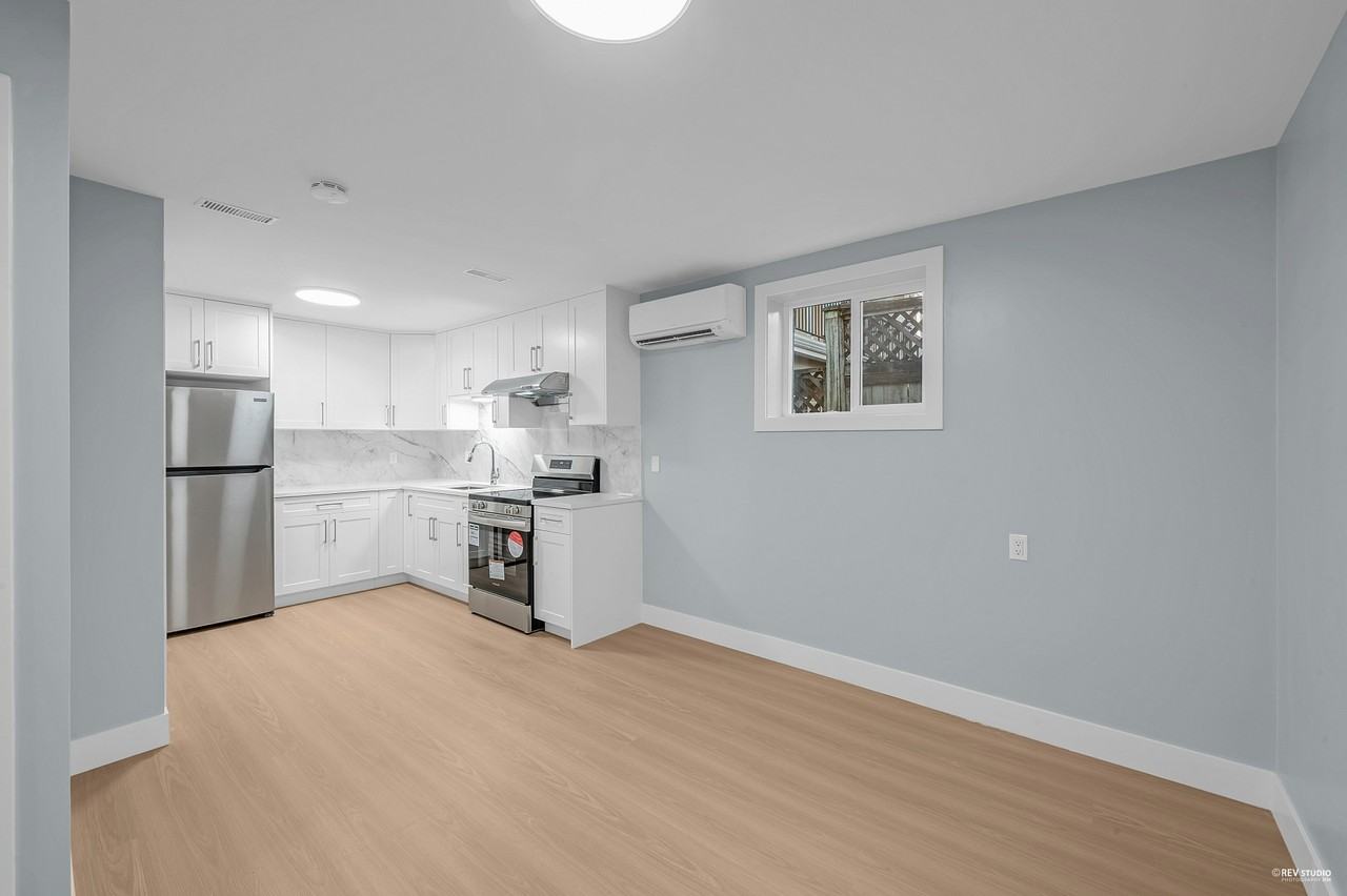 3191 East 7th Avenue - Photo 4 of 18