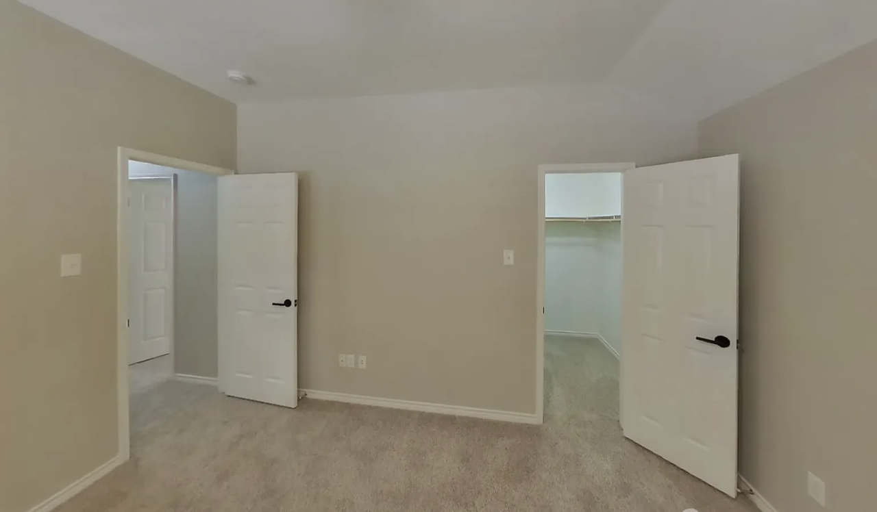 8402 Manchester Dr - Photo 6 of 11