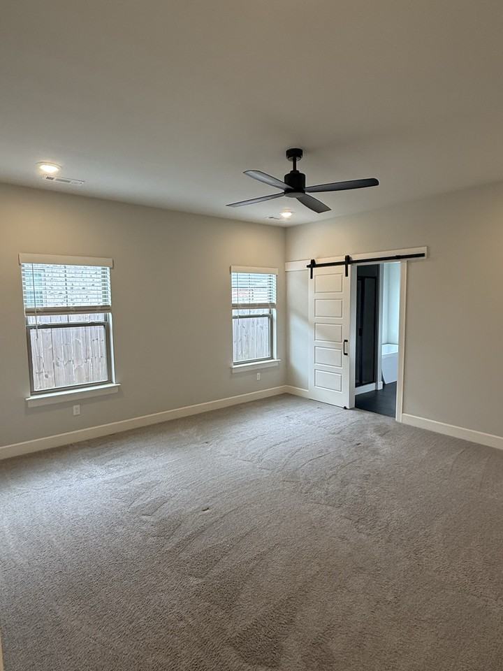 1013 Laux Ln #1013 - Photo 4 of 17