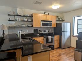 1040 Nw Naito Pkwy - Photo 1 of 1