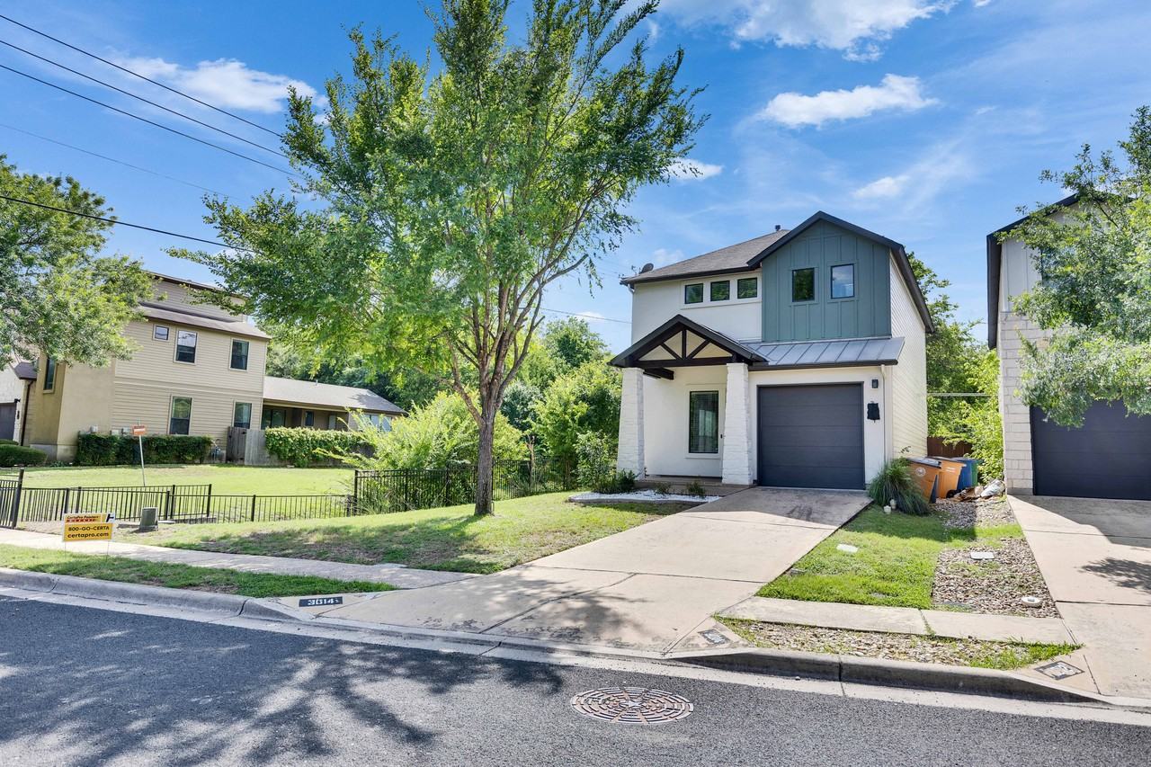 3014 Corbin Ln - Photo 2 of 26