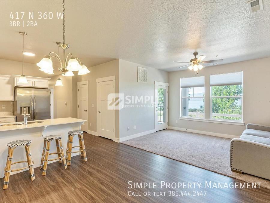 417 N 360 W - Photo 7 of 46