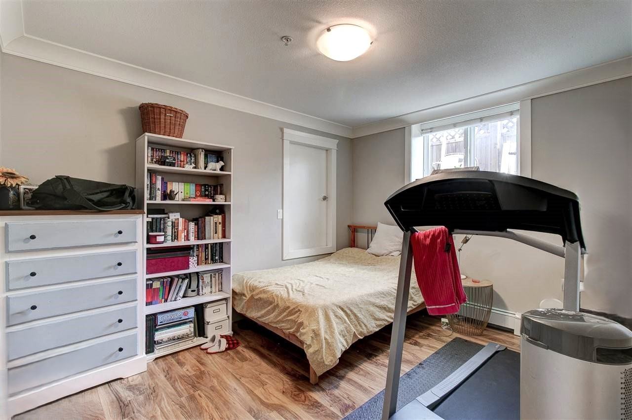 15598 Goggs Avenue #BSMT - Photo 3 of 8