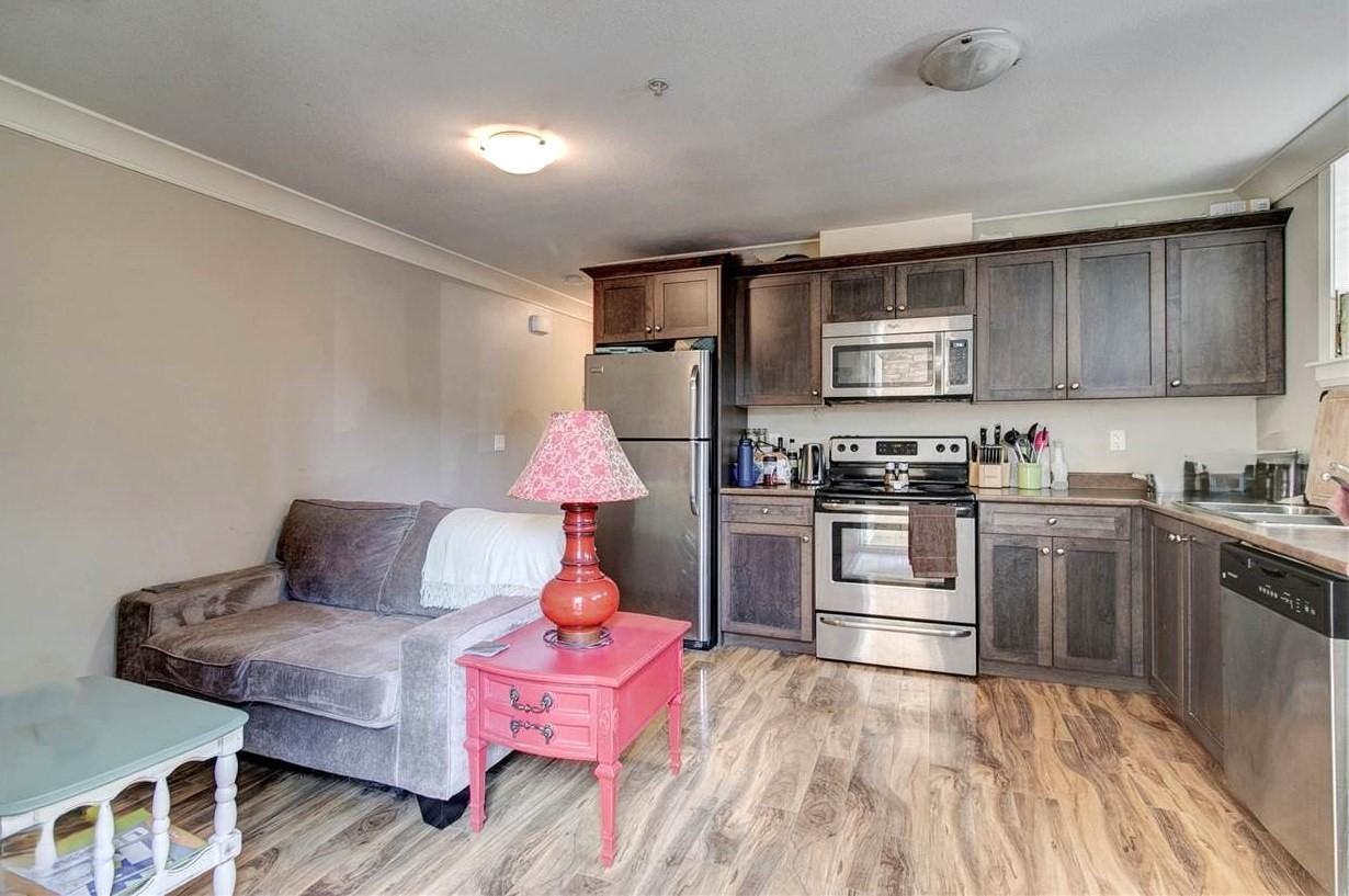 15598 Goggs Avenue #BSMT - Photo 5 of 8