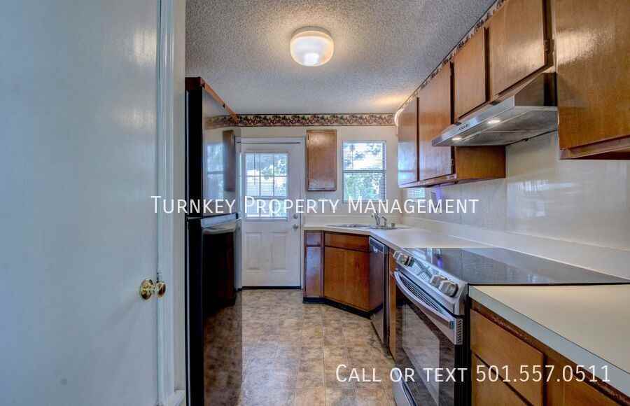 1 Shelby Rd - Photo 5 of 17