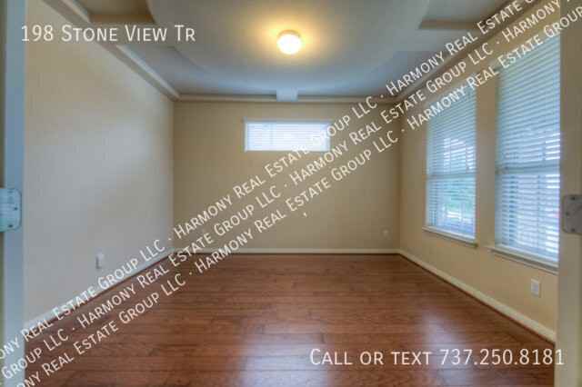 198 Stone View Trl - Photo 4 of 12