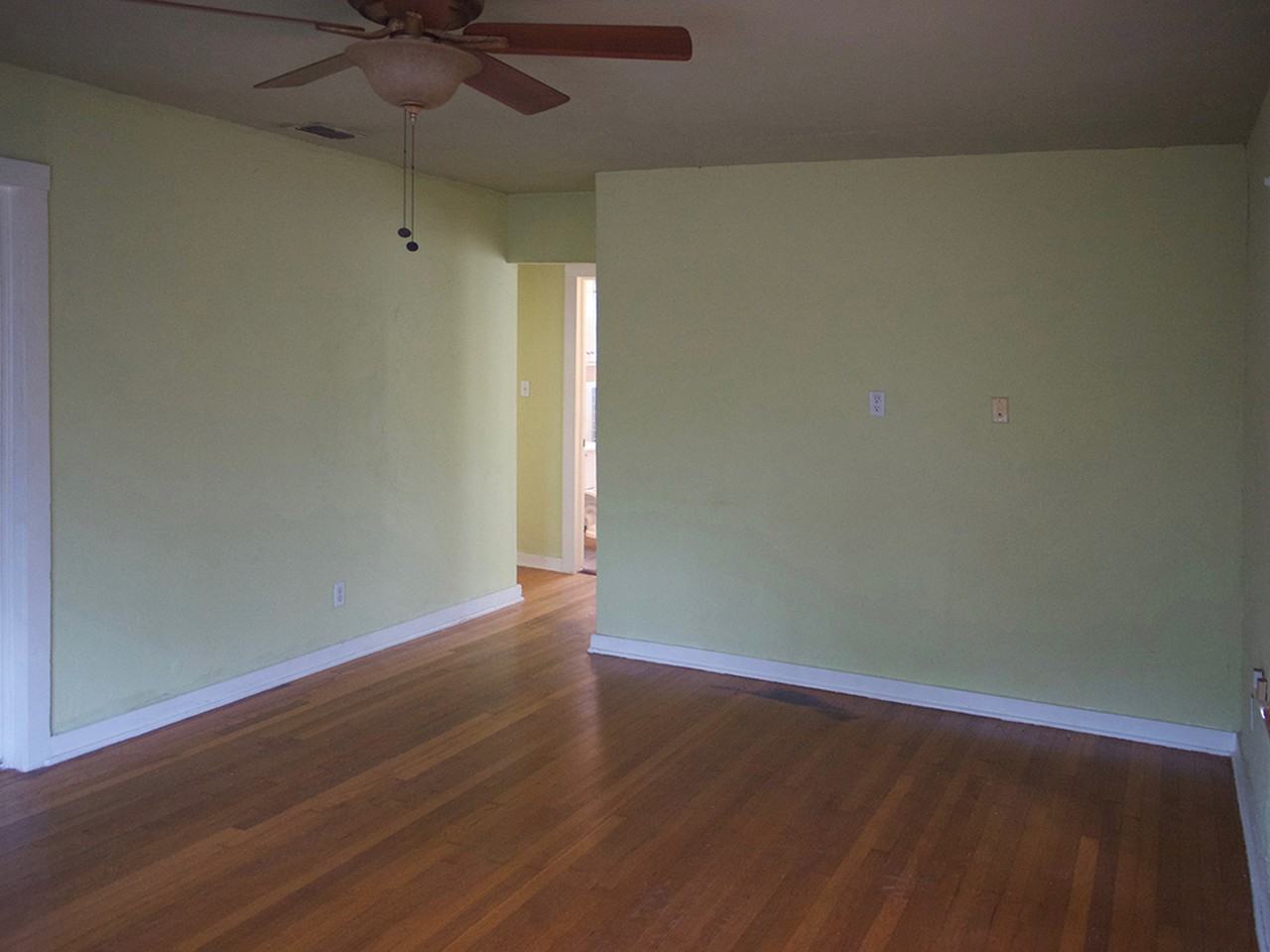 208 N 8th St - Photo 6 of 12