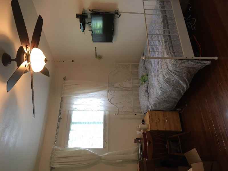 600 Morse Ave - Photo 6 of 15