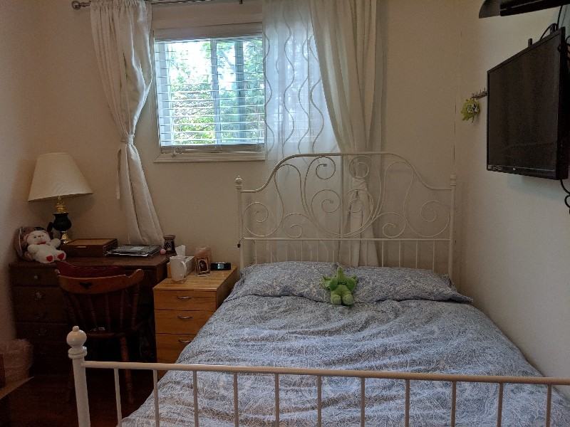 600 Morse Ave - Photo 7 of 15