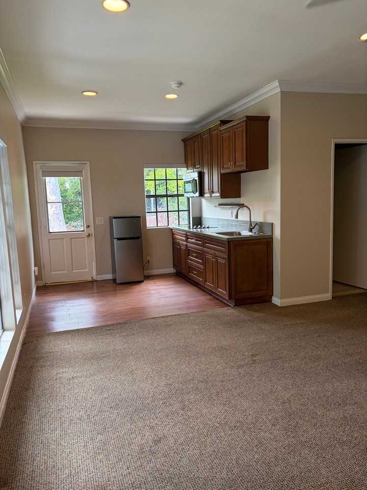 665 Rim Rd - Photo 2 of 5