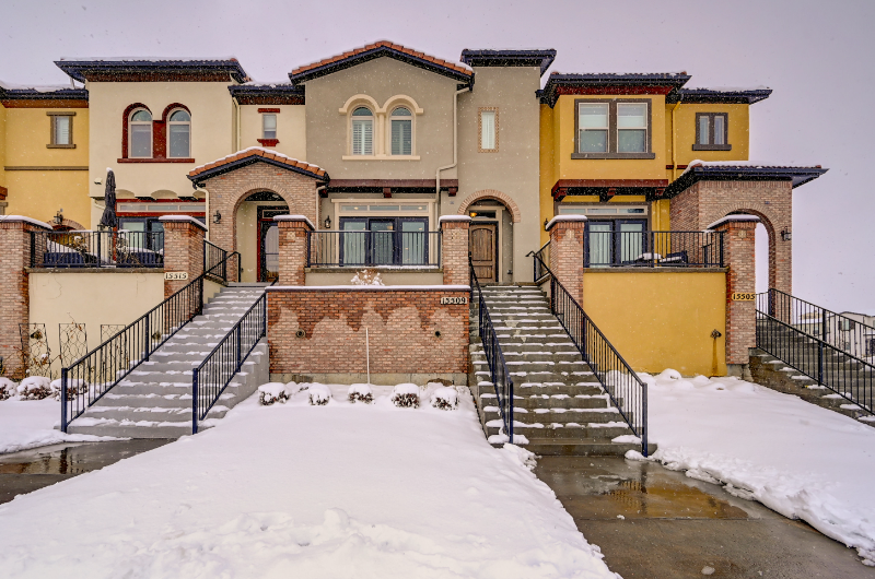 15509 W Washburn Ave - Photo 2 of 12