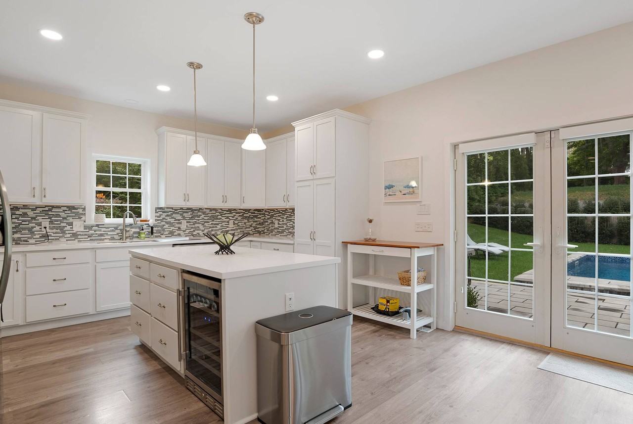 39B Cedar St - Photo 6 of 17