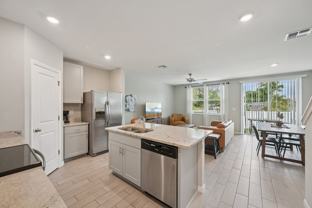 5820 Ocean Isle Dr - Photo 1 of 1