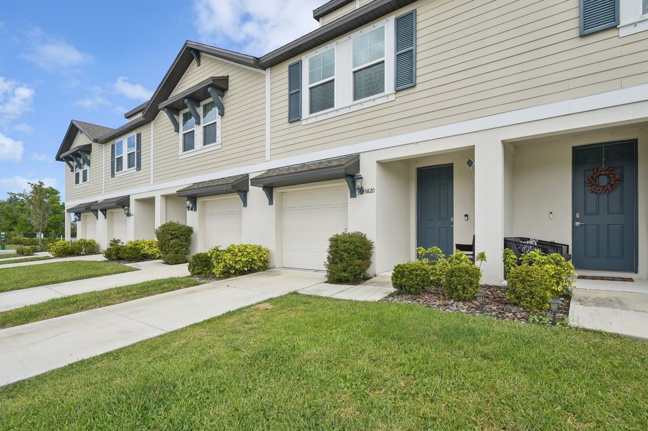 5820 Ocean Isle Dr - Photo 3 of 50