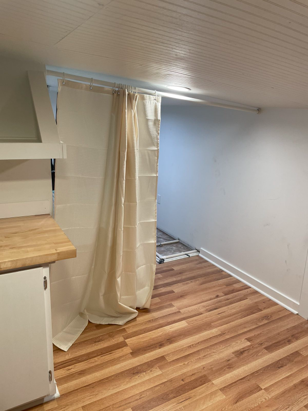 119 W Main St - Photo 7 of 12