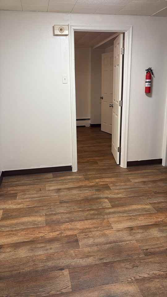 1013 Potomac Ave #3 - Photo 3 of 7