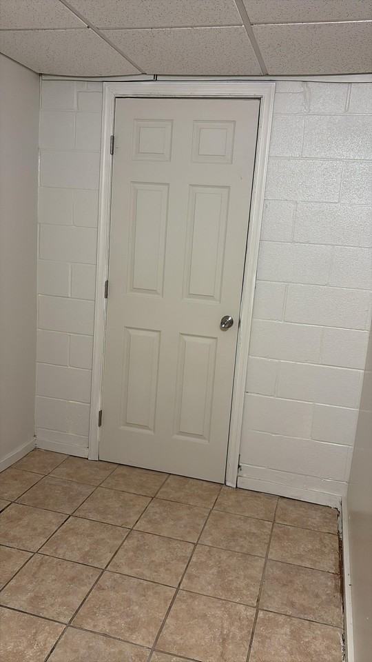 1013 Potomac Ave #3 - Photo 5 of 7