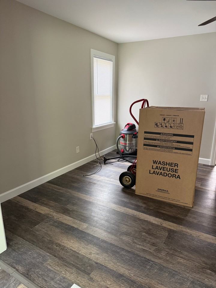 2793 Bryant St - Photo 6 of 17