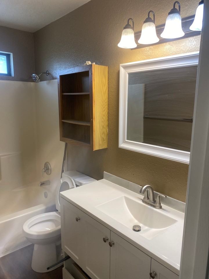 2613 Schwald Rd - Photo 2 of 8