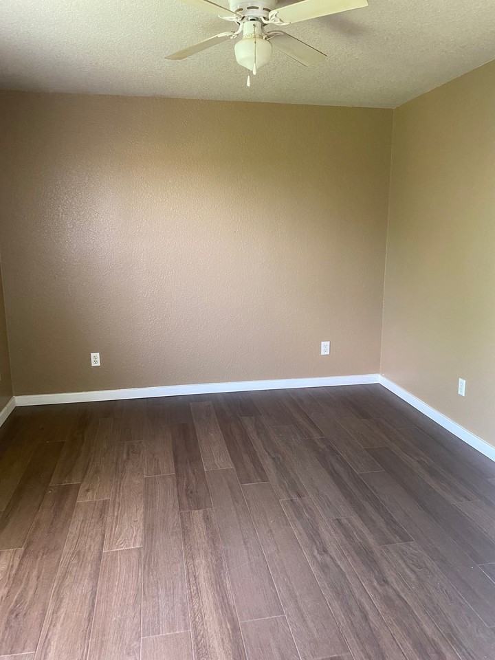 2613 Schwald Rd - Photo 4 of 8