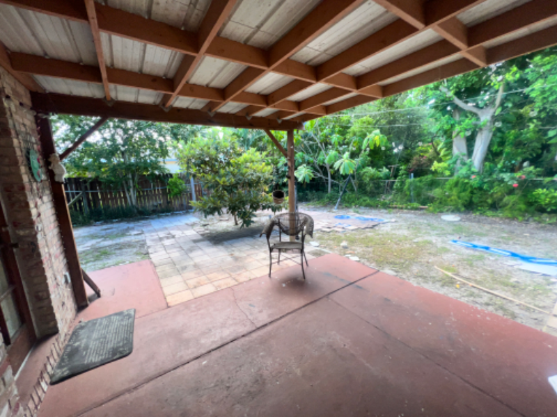 3651 Neave - Photo 4 of 8