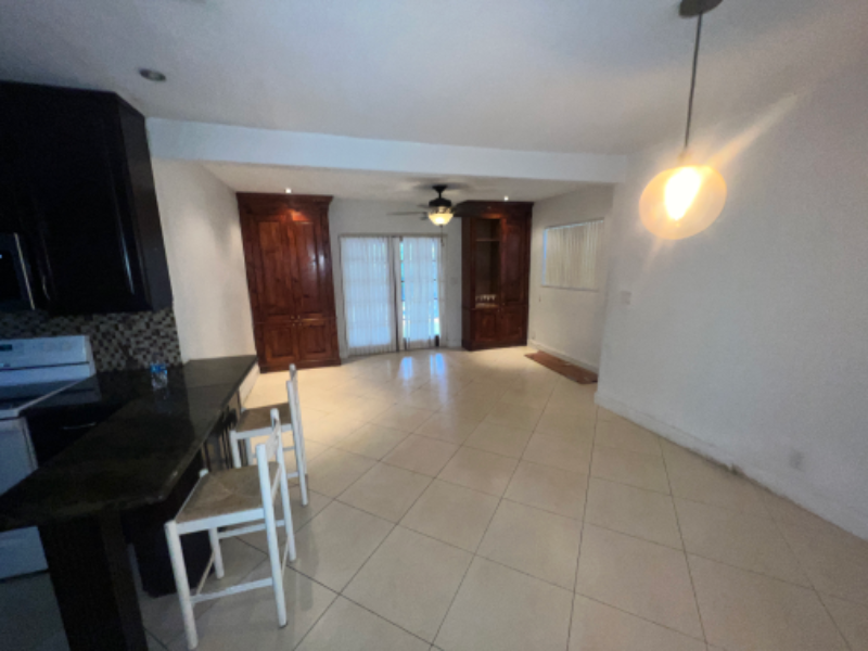 3651 Neave - Photo 5 of 8