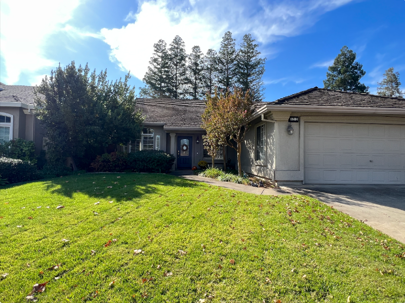 9212 Redwater Dr - Photo 2 of 8