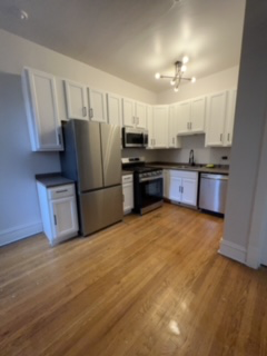 4944 S Michigan Ave #3 - Photo 3 of 17