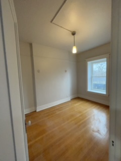 4944 S Michigan Ave #3 - Photo 4 of 17