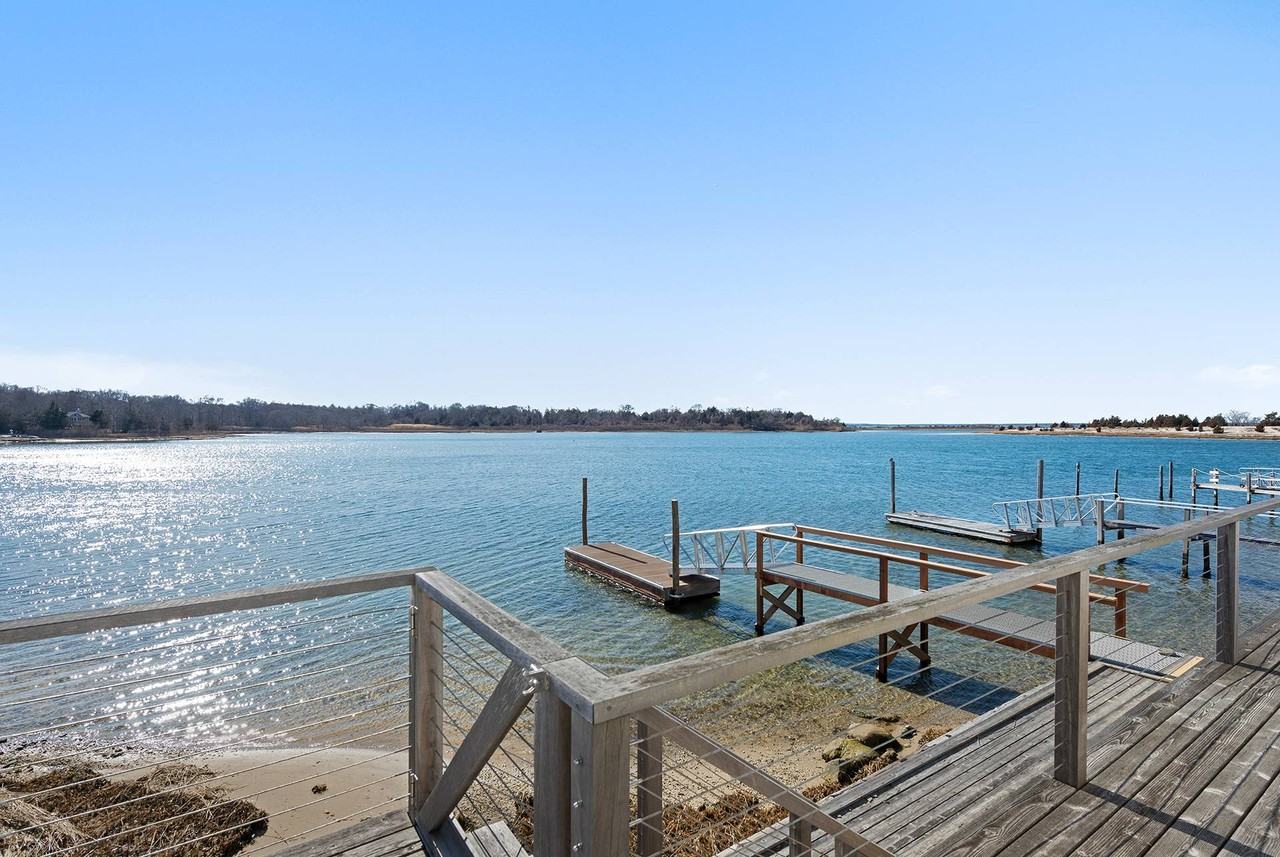 71 Cedar Point Ln