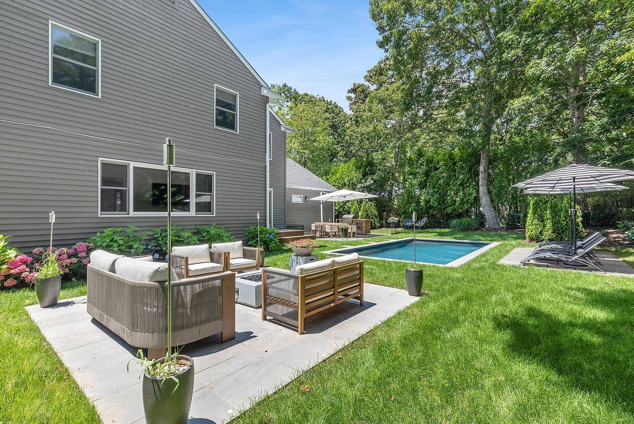 66 Knoll Rd - Photo 7 of 30