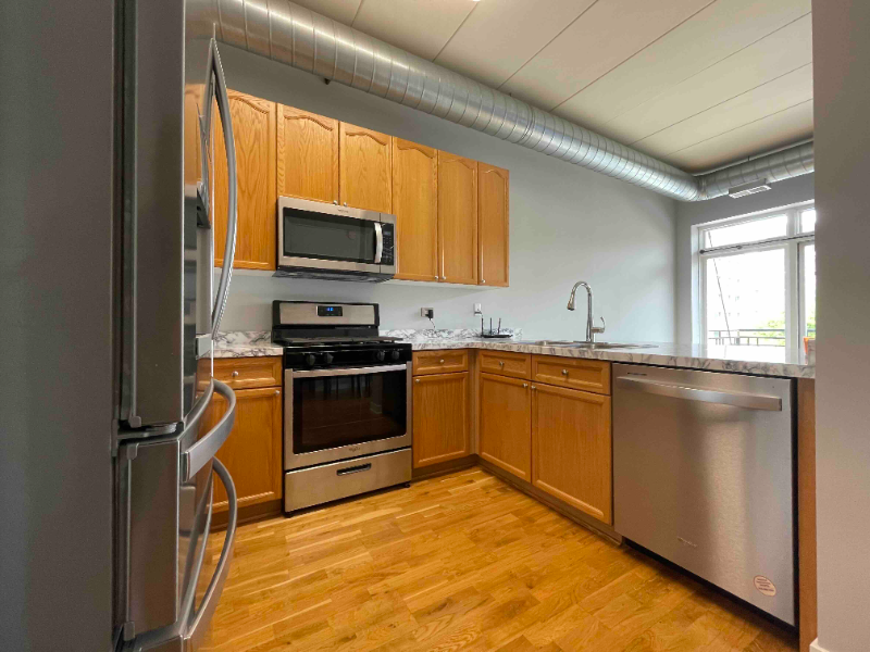 1155 W Madison St #303 - Photo 6 of 19