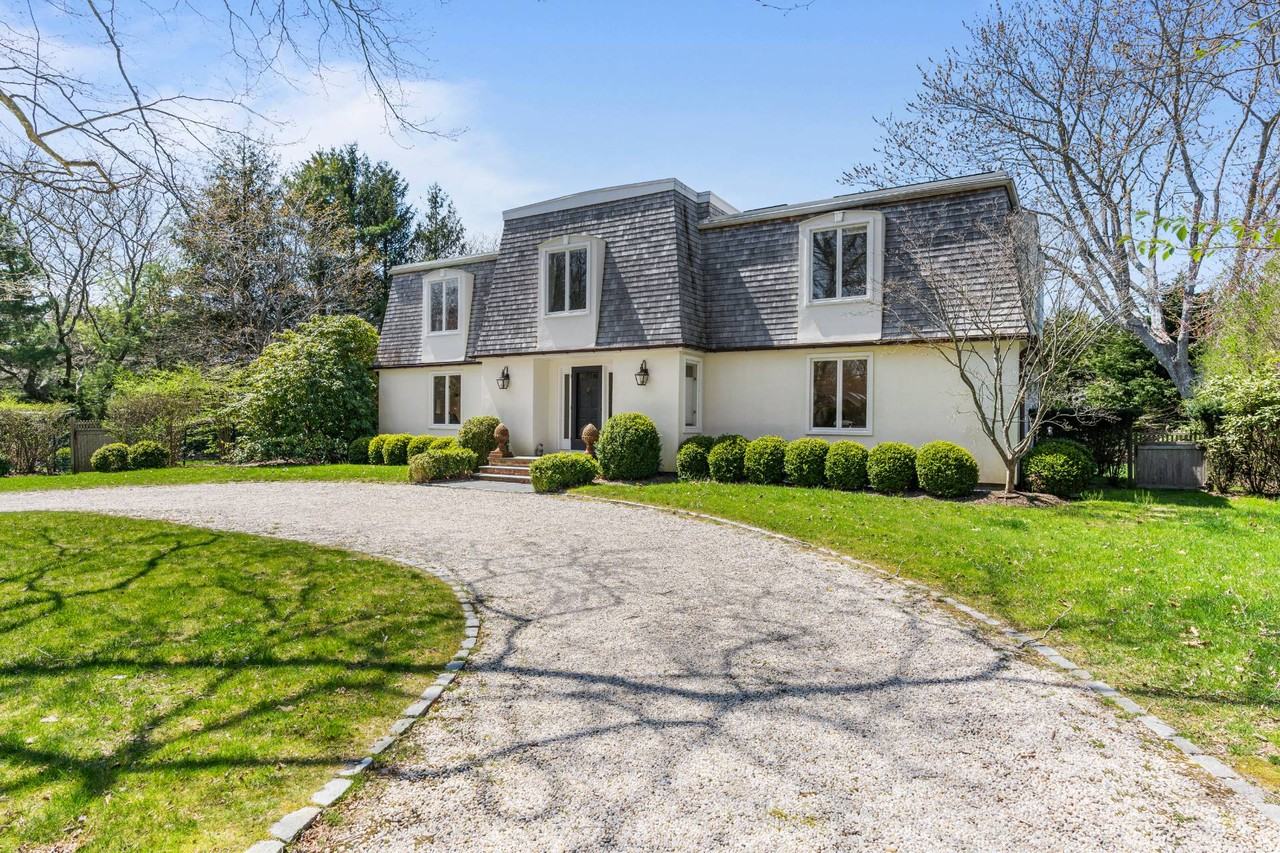 9 Fox Hollow Ln