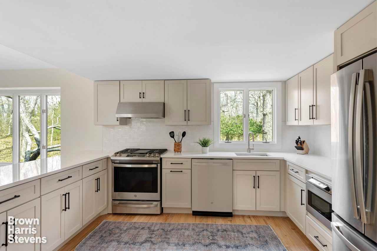 9 Devon Landing Dr - Photo 5 of 18