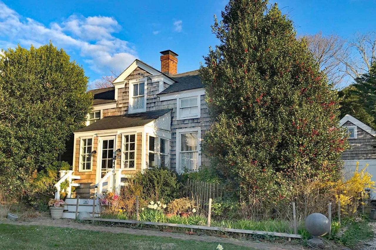 28 Bowden Sq