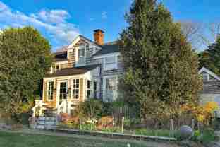 28 Bowden Sq - Photo 1 of 1