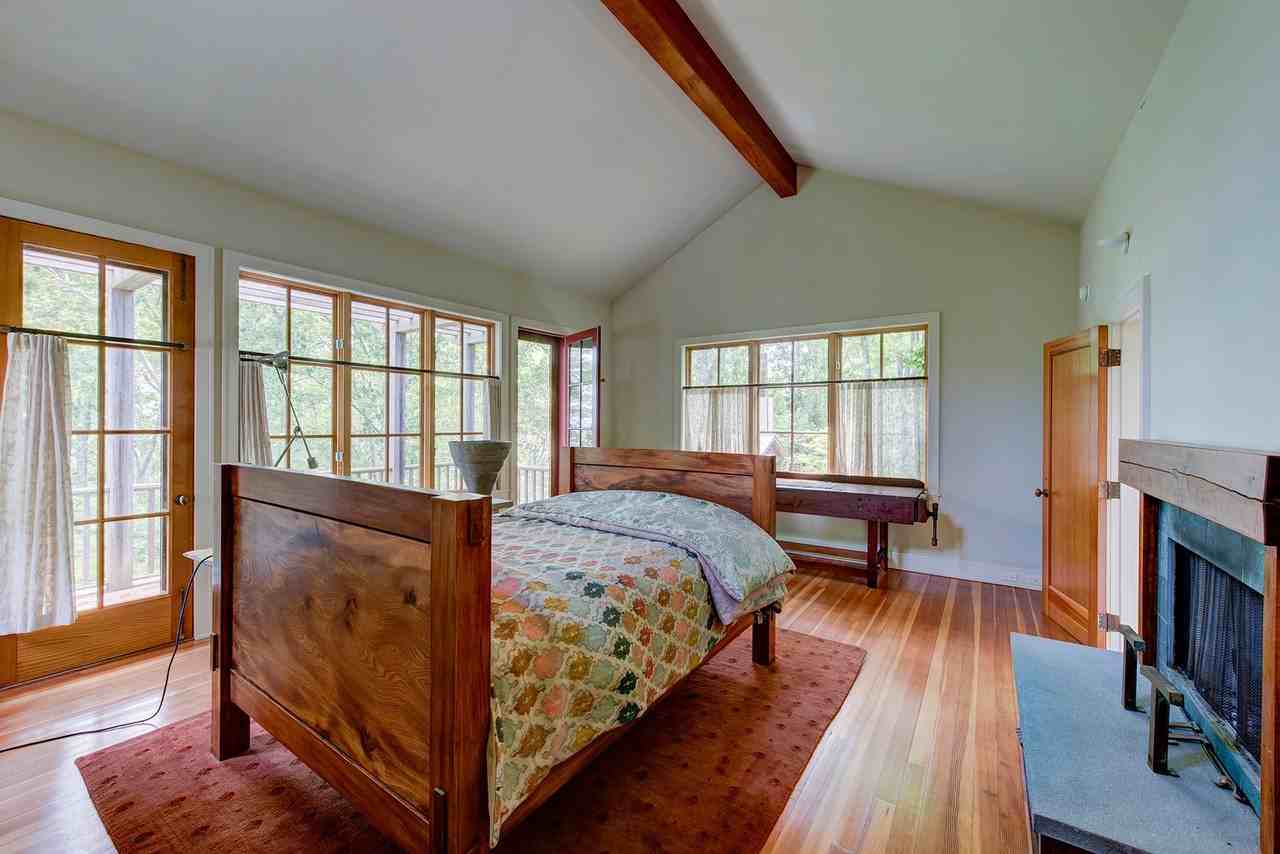 1122 Springs Fireplace Rd - Photo 7 of 12