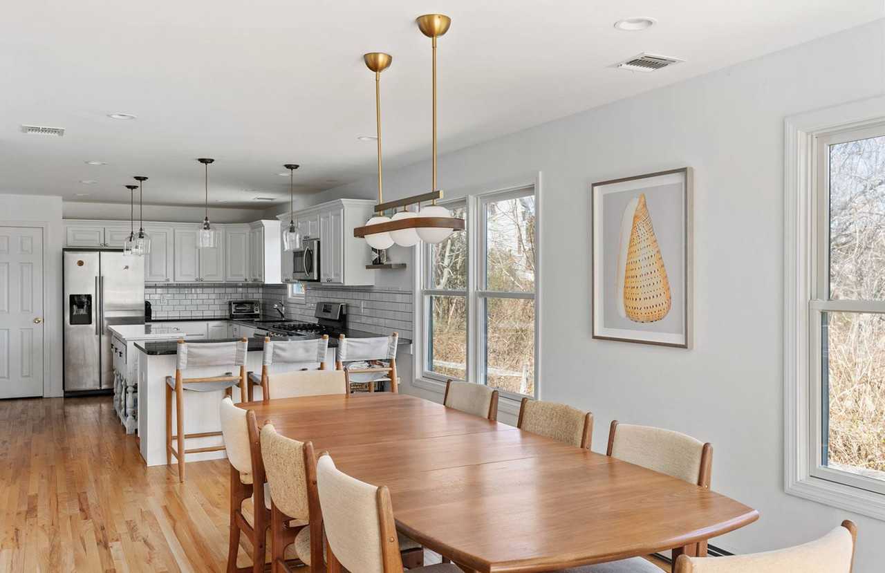 355 Midway Rd - Photo 6 of 25