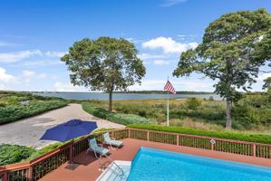 featured image of 86 Inlet Rd E